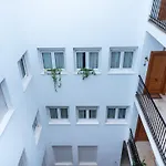 City Centre Granados Apartment