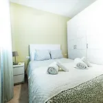 City Centre Granados Apartment
