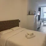 Estupendo Piso A 3 Min Estacion De Tren Maria Zambrano Y Bus