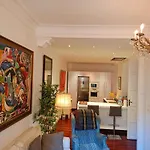 Small Stylish Room With Comfortable Queen-Size Bed In Very Large, Beautifully Decorated Shared Flat In The Historic Centre Of Malaga