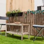 C25 Cosy 2 Bdr With Apartament