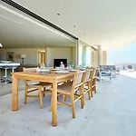 Andaluz Getaway