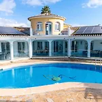 Casa Sirena - Mermaid House