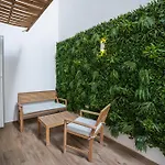 Chinitas Urban Apartments