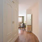 H2M Ventura Jazmin Loft Smarttv & Aacc Near Centre