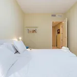 New Gr0-Flat With Private Backyard In Malaga Center