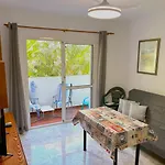 Evans Realty Bh Urb Colina Park & Piscina