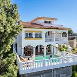 Villa Solazul In El Atabal, Malaga By Tcm