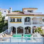 Villa Solazul In El Atabal, Malaga By Tcm