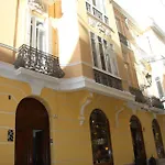 Echegaray Suites