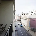 Hello Malaga Flat Victoria