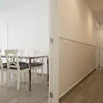 Hello Malaga Flat Victoria