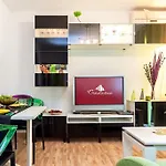 Two-Bedroom Apartment Casilari