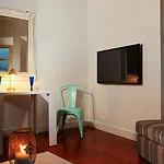 Urbanliving Liborio