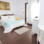 Calle Dos Aceras - Bright & Trendy La Recepcion