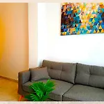 Renthas Perchel Apartment