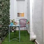 Apartment Close Atarazanas Market And Larios St