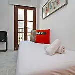 Del Parque Flats - Tribuna