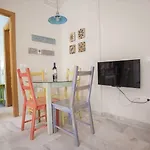 Downtown Apartment Full Of Charm By La Recepcion