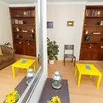 Spanish Apartment Into Cathedral Square By La Recepcion