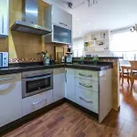 Casas De Campos - Quiet But Central