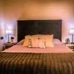 Don Rodrigo Suite