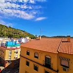 Genuar Apartments Malaga Center. Free Parking