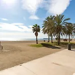 Mp1-Ocean Views Apt On The Beach