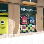 Mártires City Center