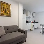 Simplistic Holiday Home In Malaga Near Moorish Castle