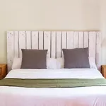 Barbatuke - Art & Hostel