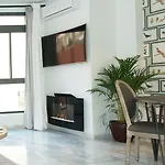 Beach & Center Premium