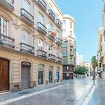 Suite Homes Uncibay Square