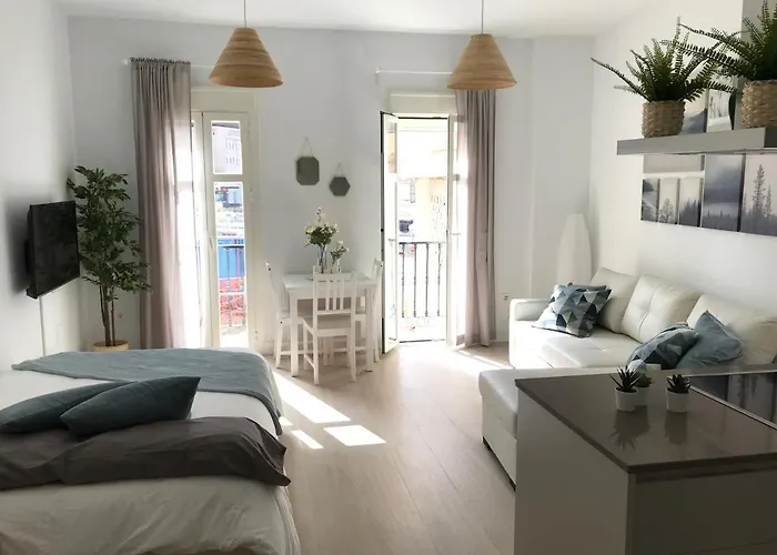 Apartamento En El Centro A 3 Minutos De Calle Larios Apartment In The City Center, 3 Minutes From Larios Street