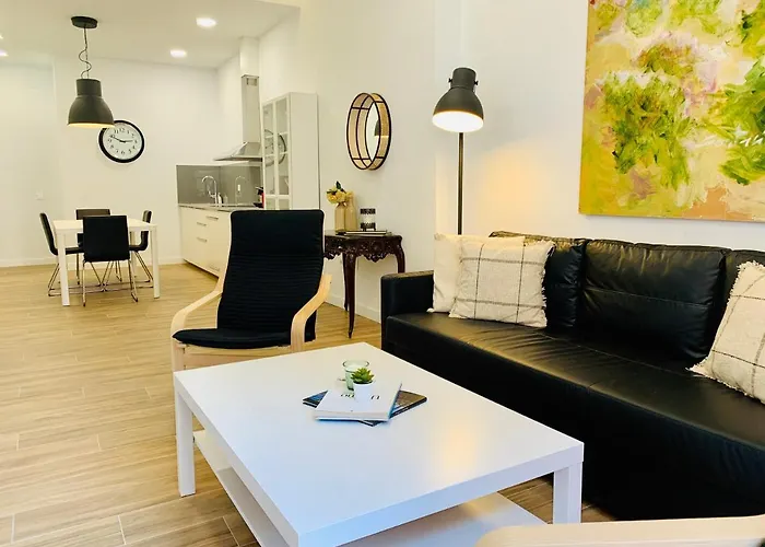 Homely Málaga Luxury Atarazanas