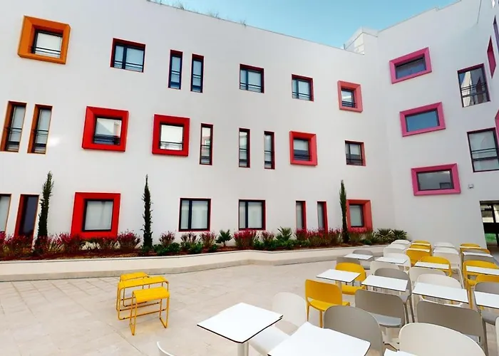 Residencia Universitaria Resa Malaga Centro