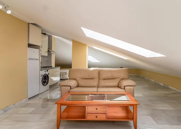 Nice apartment in Málaga with WiFi&1 Bedrooms