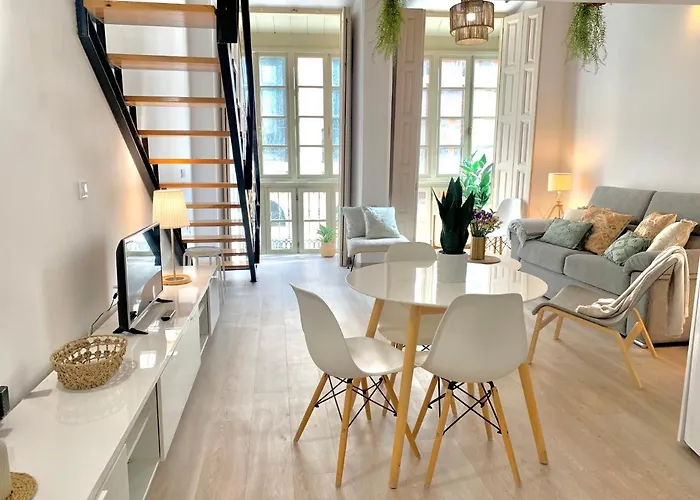 Homely Málaga Loft Especerías