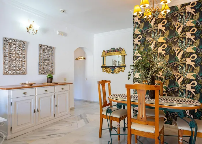 Oasis Apartment, Mijas