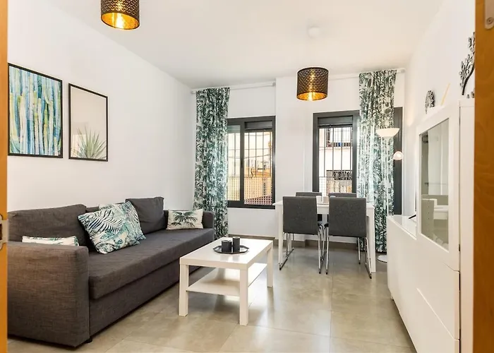 Homey Apartment 2 Bedroom in Town