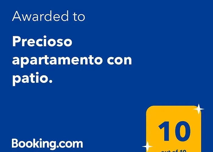 Precioso apartamento con patio.
