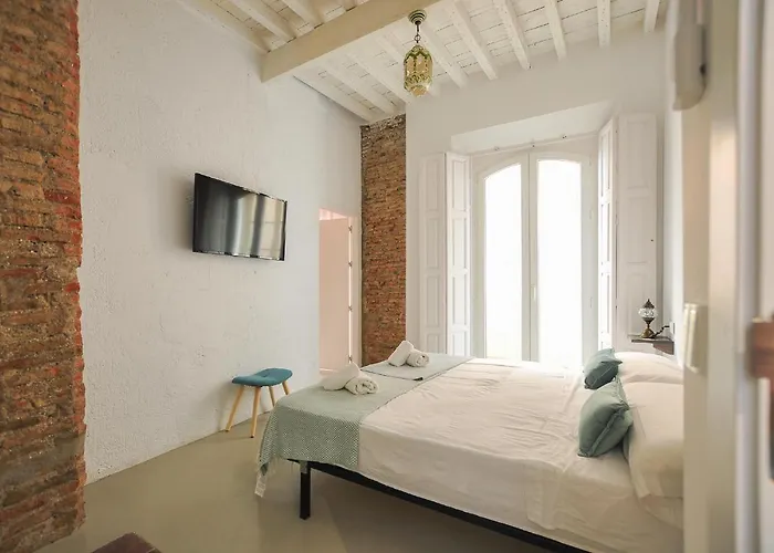 KHARooms Málaga Boutique Adults Recommended
