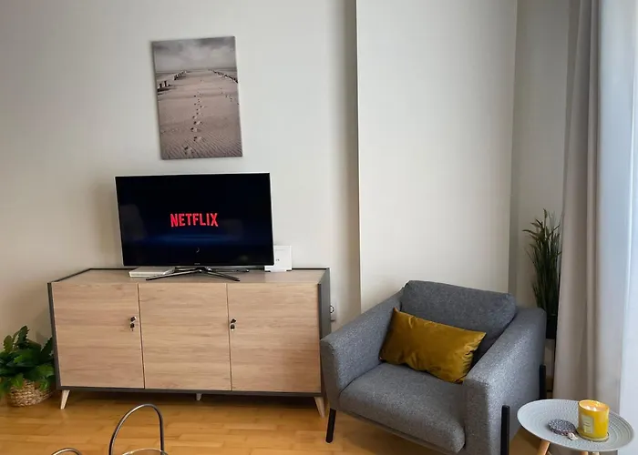 Charming 1 Bedroom Suite In Malaga-Hosted By Sweetstay