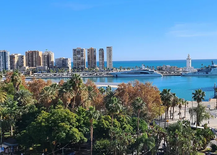 Penthouse With Solarium In The Center Of Malaga-Atico Con Solarium En El Centro De Malaga