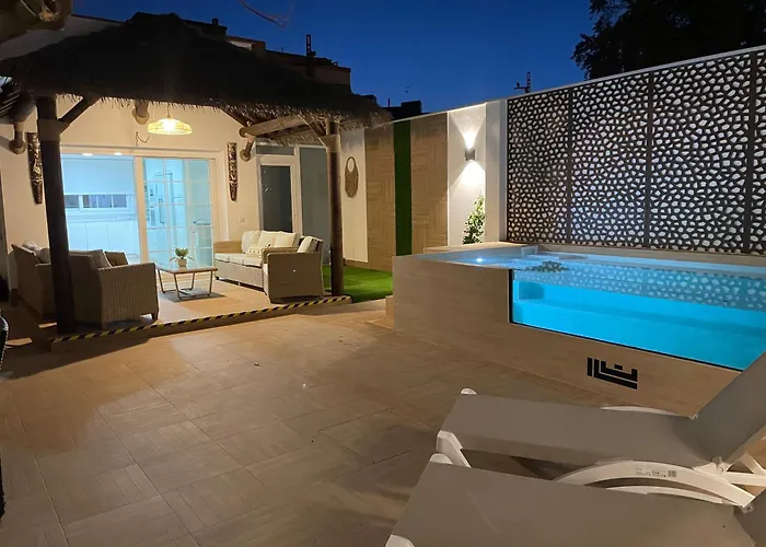 Wonderstays Villa Lucia