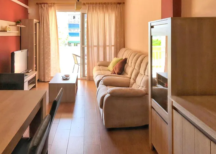 Comfortable Apartment In Malaga With Balcony And City View 81 M²