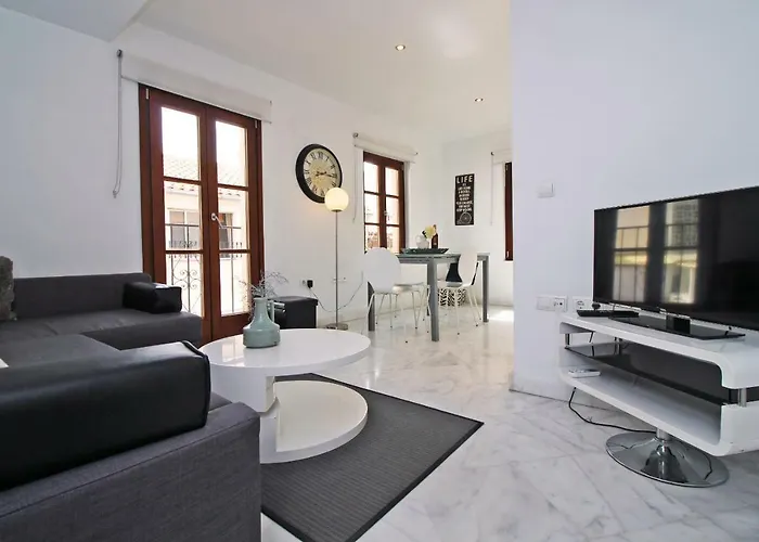 Del Parque Flats - Tribuna