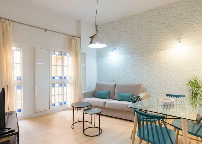 Urbe10 Plaza De La Merced 1 Bedroom Apartment