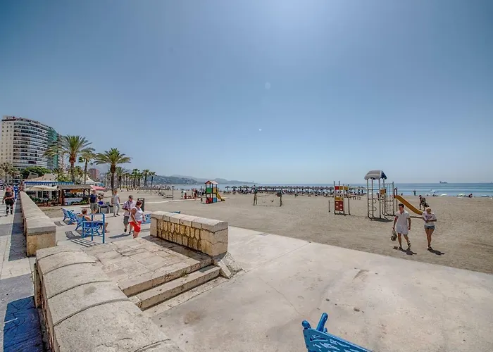 Holidays2Malaga Malagueta Beach