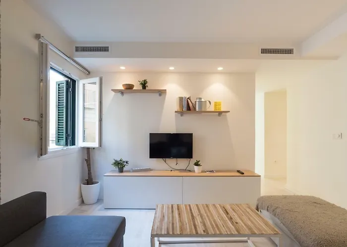 KEYFAMILY Nuevo Apartment Centro historico cerca de la playa Parking gratuito